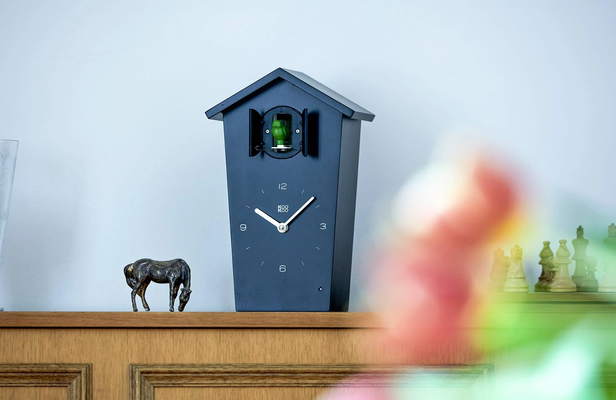 BirdHouse Cuckoo Clock | Black - Image 5